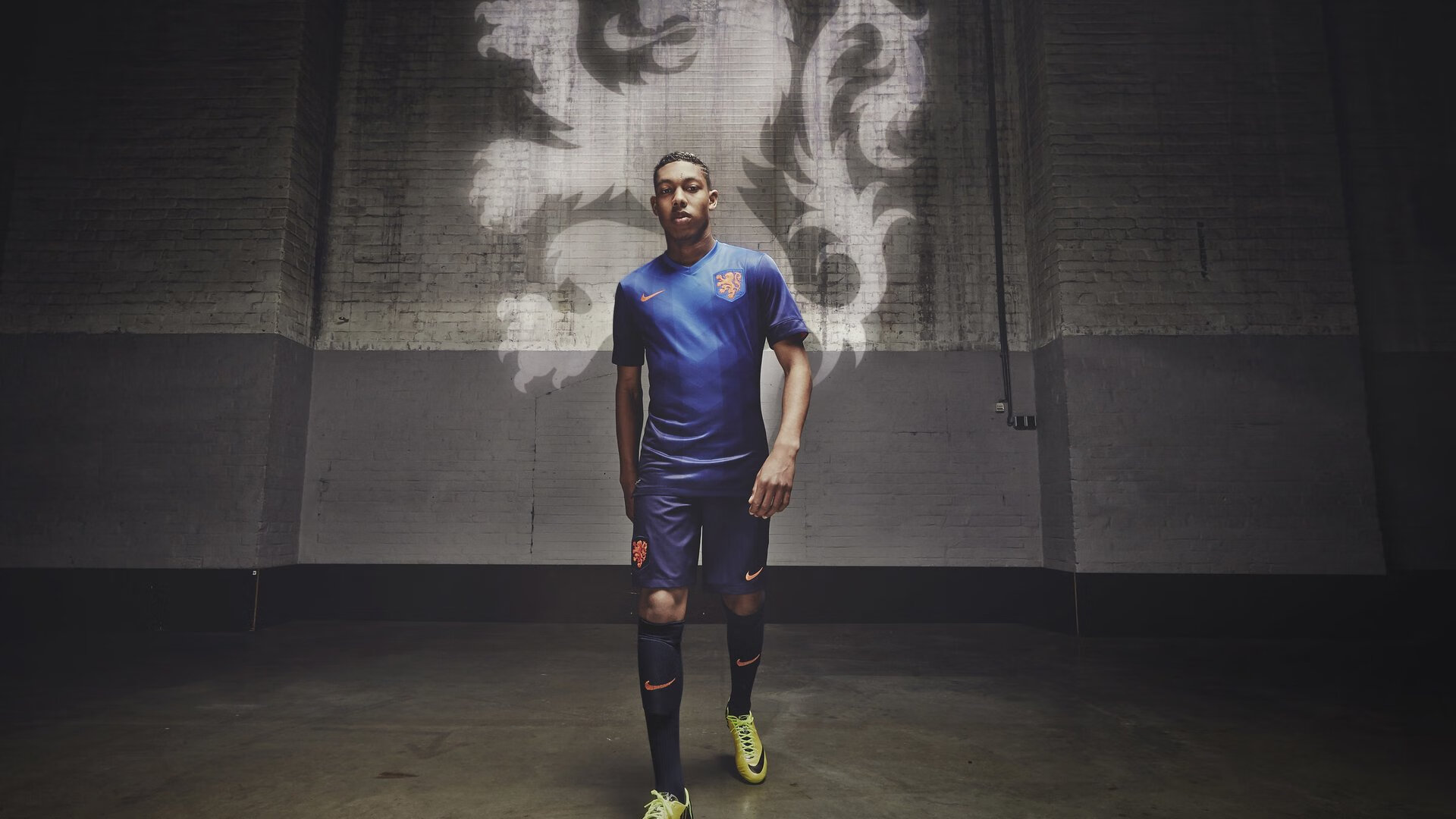 开云·体育官网APP下载-皇马本赛季防守体系有何调整,皇马本赛季首发