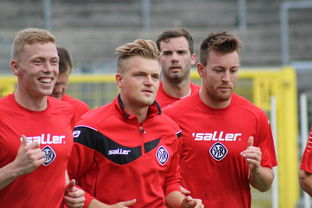 开云官方网页登录-英超球队通过高强度间歇训练提升球员耐力表现，英超球队一天训练多久